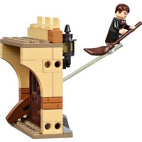 Конструктор LEGO Harry Potter 76395 Хогвартс: первый урок полетов - Изображение №23 — Chaika Market