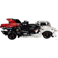 Конструктор LEGO Technic 42137 Formula E Porsche 99X Electric - Изображение №28 — Chaika Market