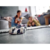 Конструктор LEGO Technic 42137 Formula E Porsche 99X Electric - Изображение №3 — Chaika Market