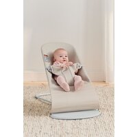 Шезлонг BabyBjorn Bliss 3D Jersey 0061.87 (light beige) - Изображение №6 — Chaika Market