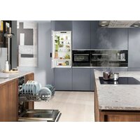 Встраиваемая посудомоечная машина Electrolux 900 ComfortLift EEC87400W - Изображение №12 — Chaika Market