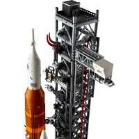 Конструктор LEGO Icons 10341 Космическая пусковая система NASA Artemis - Изображение №5 — Chaika Market