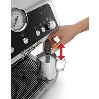 Рожковая кофеварка DeLonghi La Specialista EC 9335.M - Изображение №16 — Chaika Market