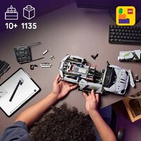 Конструктор LEGO Technic 42214 Суперкар Lamborghini Revuelto - Изображение №9 — Chaika Market