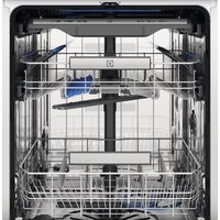 Встраиваемая посудомоечная машина Electrolux 700 GlassCare EEG88520W - Изображение №3 — Chaika Market