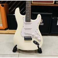 Электрогитара Fabio ST100 WH - Изображение №6 — Chaika Market