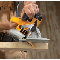 Дисковая (циркулярная) пила DeWalt DWE575K - Изображение №3 — Chaika Market