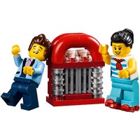 Конструктор LEGO Creator 10260 Ресторанчик в центре - Изображение №20 — Chaika Market