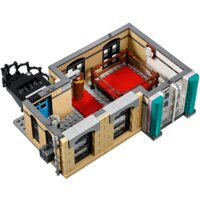 Конструктор LEGO Creator 10260 Ресторанчик в центре - Изображение №5 — Chaika Market