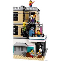 Конструктор LEGO Creator 10260 Ресторанчик в центре - Изображение №8 — Chaika Market