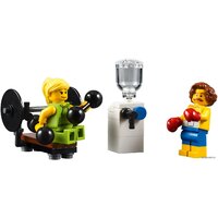 Конструктор LEGO Creator 10260 Ресторанчик в центре - Изображение №21 — Chaika Market