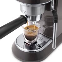 Рожковая кофеварка DeLonghi Dedica Arte EC885.GY - Изображение №4 — Chaika Market