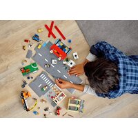 Конструктор LEGO City 60292 Центр города - Изображение №13 — Chaika Market