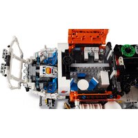 Конструктор LEGO Technic 42180 Марсоход для исследований - Изображение №7 — Chaika Market