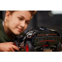 Конструктор LEGO Technic 42160 Audi RS Q e-tron - Изображение №9 — Chaika Market
