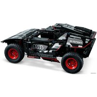 Конструктор LEGO Technic 42160 Audi RS Q e-tron - Изображение №3 — Chaika Market