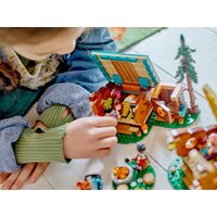 Конструктор LEGO Friends 42624 Лагерь приключений: Уютные домики - Изображение №9 — Chaika Market