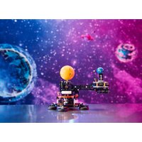 Конструктор LEGO Technic 42179 Планета Земля и Луна на орбите - Изображение №10 — Chaika Market