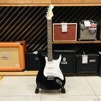 Электрогитара Fabio ST100 BK - Изображение №4 — Chaika Market