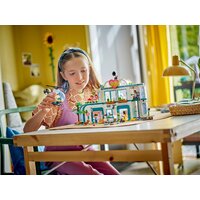 Конструктор LEGO Friends 42621 Городская больница Хартлейк - Изображение №10 — Chaika Market