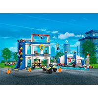 Конструктор LEGO City 60372 Полицейская тренировочная академия - Изображение №13 — Chaika Market