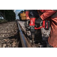 Гайковерт Milwaukee M18 ONEFHIWF1-802X 4933499254 (с 2-мя АКБ, кейс) - Изображение №4 — Chaika Market