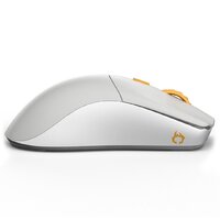 Игровая мышь Glorious Series One Pro (белый/оранжевый) - Изображение №3 — Chaika Market