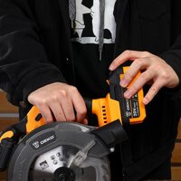 Дисковая (циркулярная) пила Deko DKCS20DA 085-1155 (с 1-им АКБ) - Изображение №7 — Chaika Market