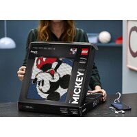 Конструктор LEGO Disney 31202 Disney's Mickey Mouse - Изображение №17 — Chaika Market