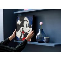 Конструктор LEGO Disney 31202 Disney's Mickey Mouse - Изображение №13 — Chaika Market