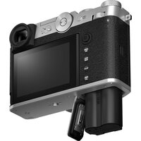 Фотоаппарат Fujifilm GFX100RF (серебристый) - Изображение №11 — Chaika Market