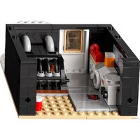 Конструктор LEGO Ideas 21330 Один дома - Изображение №27 — Chaika Market