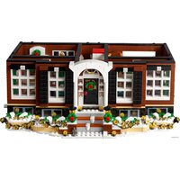 Конструктор LEGO Ideas 21330 Один дома - Изображение №8 — Chaika Market