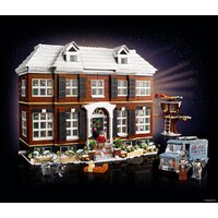 Конструктор LEGO Ideas 21330 Один дома - Изображение №53 — Chaika Market