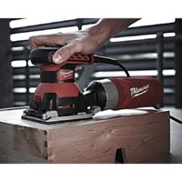 Виброшлифмашина Milwaukee SPS 140 - Изображение №2 — Chaika Market