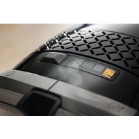 Пылесос Miele Guard M1 Cat & Dog ObsidianBlack - Изображение №3 — Chaika Market