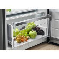 Однокамерный холодильник Electrolux LRC5ME38X2 - Изображение №6 — Chaika Market