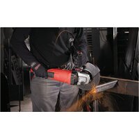 Угловая шлифмашина Milwaukee AGVK24-230EK 4933451413 - Изображение №4 — Chaika Market