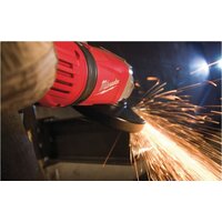 Угловая шлифмашина Milwaukee AGVK24-230EK 4933451413 - Изображение №2 — Chaika Market