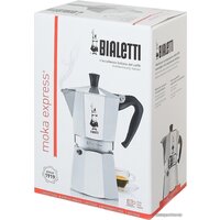Гейзерная кофеварка Bialetti Moka Express (12 порций) - Изображение №6 — Chaika Market