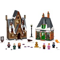 Конструктор LEGO Harry Potter 76388 Визит в деревню Хогсмид - Изображение №3 — Chaika Market