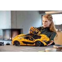 Конструктор LEGO Technic 42172 McLaren P1 - Изображение №7 — Chaika Market