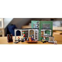Конструктор LEGO Harry Potter 76383 Учёба в Хогвартсе: Урок зельеварения - Изображение №15 — Chaika Market