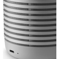 Беспроводная колонка Bang & Olufsen Beosound Explore (серый) - Изображение №7 — Chaika Market