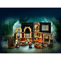 Конструктор LEGO Harry Potter 76397 Учеба в Хогвартсе: Урок защиты - Изображение №7 — Chaika Market