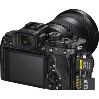 Беззеркальный фотоаппарат Sony Alpha a7S III Body - Изображение №13 — Chaika Market