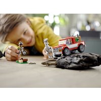 Конструктор LEGO Jurassic World 76946 Блу и поимка бета-велоцираптора - Изображение №11 — Chaika Market