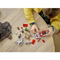 Конструктор LEGO Jurassic World 76946 Блу и поимка бета-велоцираптора - Изображение №10 — Chaika Market