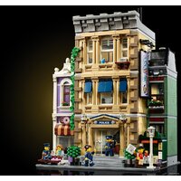Конструктор LEGO Creator 10278 Полицейский участок - Изображение №21 — Chaika Market