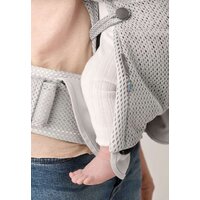 Рюкзак-переноска BabyBjorn One Air Mesh (серебристый) - Изображение №5 — Chaika Market